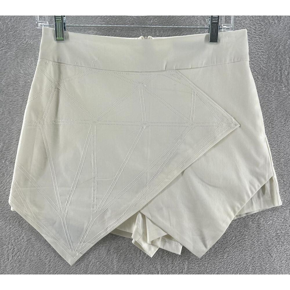 Diamond Supply Co Shorts Womens Sz M Wrapped White Skort Mini Pointed
